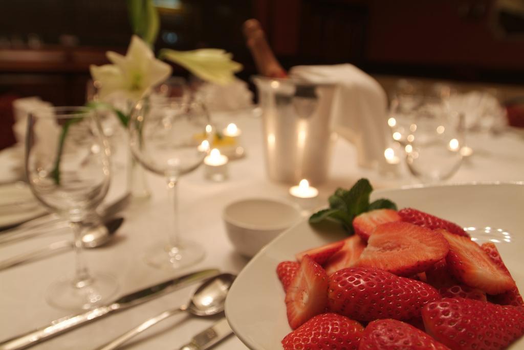 Great National Commons Inn Hotel Cork Esterno foto